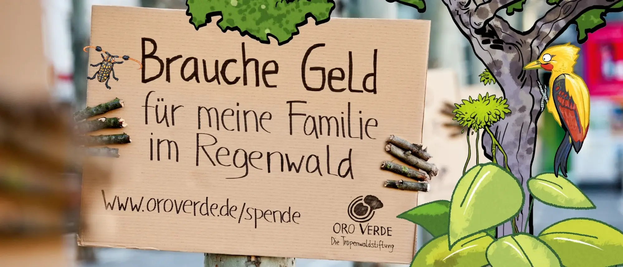 Ein Schild mit der Aufschrift "Brauche Geld für meine Familie im Regenwald" - im Comic Stil hinzugefügt - Pflanzen und ein Baum.